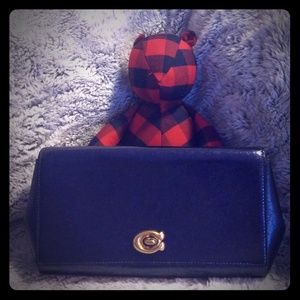 Alexa Turnlock Clutch